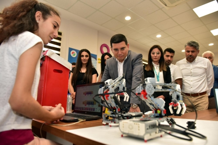 Kepez’de ‘Robotik Kodlama Merkezi Atölyesi’ Açıldı