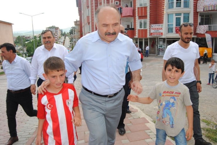 Usta: “Mhp, Ülkenin Menfaatini Düşünen Bir Siyasi Partidir”