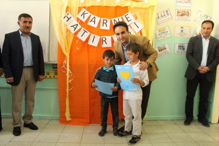 Çaldıran’da Karne Coşkusu