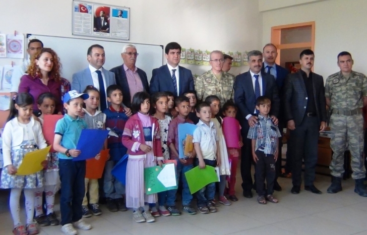 Erciş’te 53 Bin Öğrenci Karne Sevinci Yaşadı