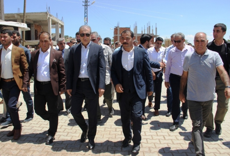 Ak Parti Genel Başkan Yardımcısı Eker: “Yatırımlar Tamamlanırsa Pkk Dağa Götürecek Genç Bulamaz”