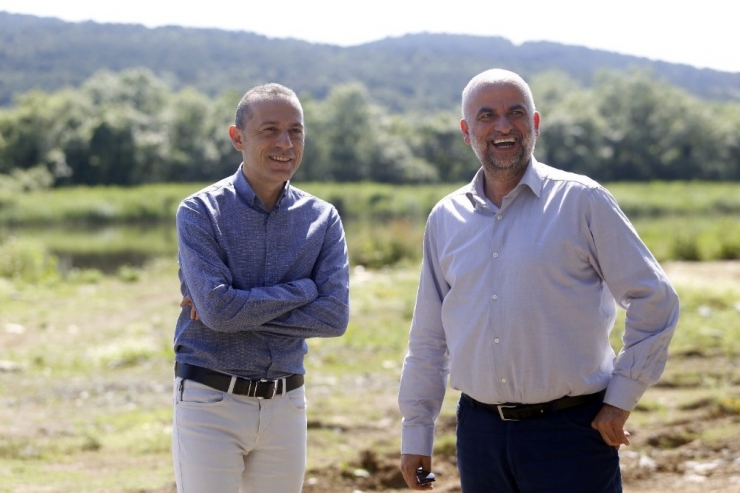 Cüneyt Çakır: “Biz Orada Hem Bayrağımızı, Hem De Türk İnsanını Temsil Edeceğiz”