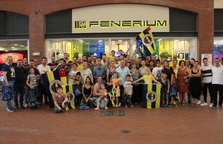 Ali Koç Destek İstedi, İzmir’de Taraftar Harekete Geçti