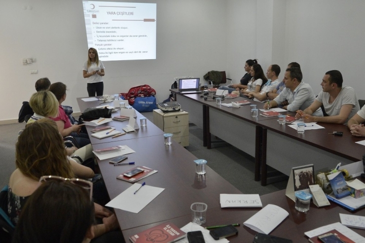 Tepebaşı Belediyesi’nden Personeline İlk Yardım Eğitimi