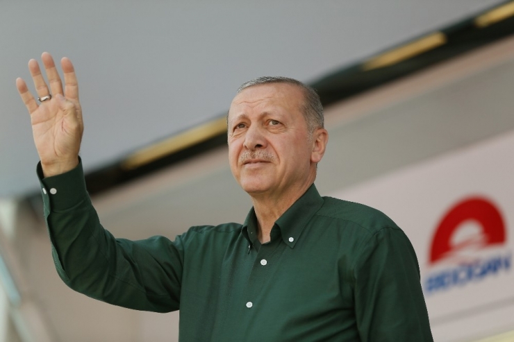 Erdoğan: "Kılıçdaroğlu İle İnce’nin Terörle Mücadele Konusunda Bir Söylemleri Yok"