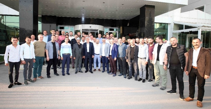 Başkan Karaosmanoğlu, Artvin Livaneliler Derneği İle Bir Araya Geldi