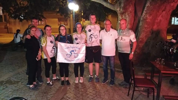 Bursalı Bisikletçiler Sahur Programında Buluştu.
