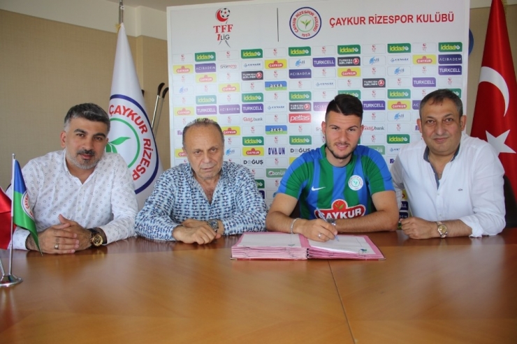 Robin Yalçın Çaykur Rizespor İle Nikah Tazeledi