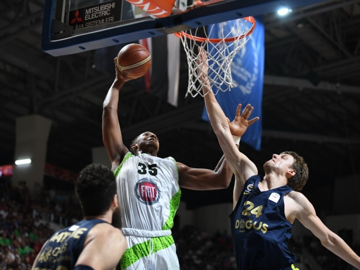 Tahincioğlu Basketbol Süper Ligi: Tofaş: 77 - Fenerbahçe Doğuş: 95