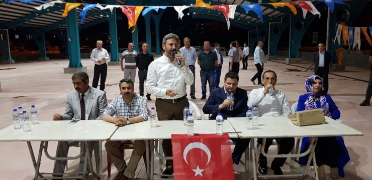 Ak Parti Mahalle Çalışmalarına Hız Verdi
