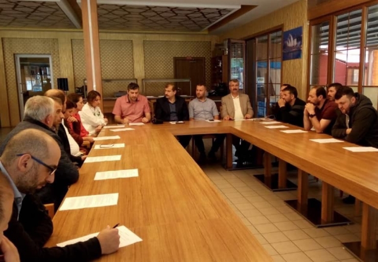 Uzungöl’de Turizm İşletmecilerine İstihdam Teşviklerine Yönelik Bilgi Verildi