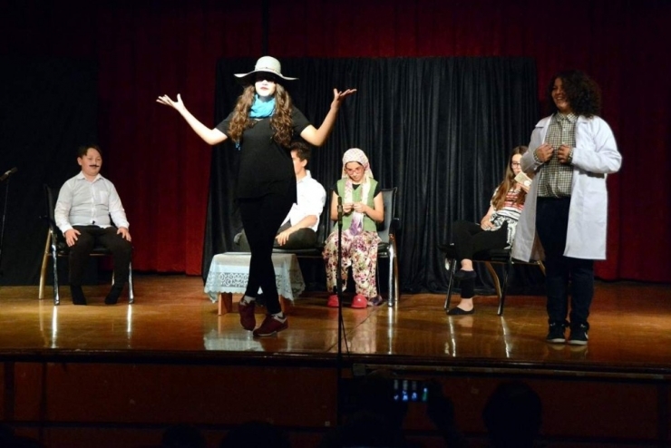 Genç Yetenekler “Çok Yaşa Tiyatro” Dedi