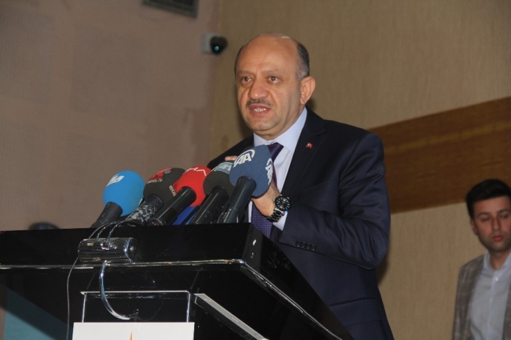 Başbakan Yardımcısı Işık’tan Akşener’e S-400 Eleştirisi