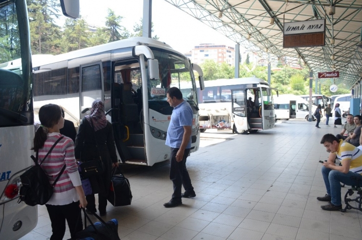 Bayram Öncesi Otobüs Biletlerine İlgi Düşük