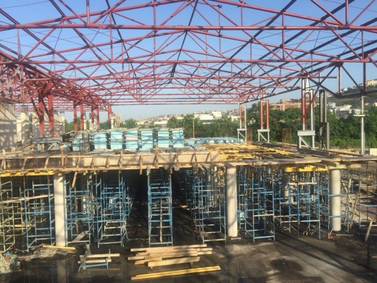 Kongre Merkezi’nin Çalışmaları Sürüyor