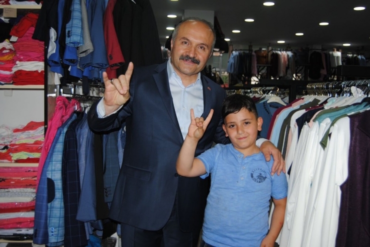 Mhp’li Usta: “Liderimiz Devlet Bahçeli Ülkenin Başının Dik, Bağımsız Ve Hür Olması İçin Fedakarlıklar Yaptı”