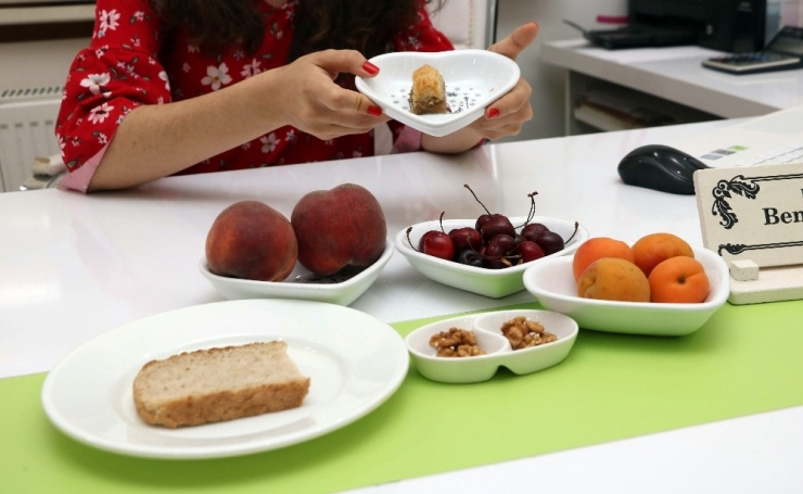 Diyetisyenlerden Oruç Sonrası Beslenme Uyarısı