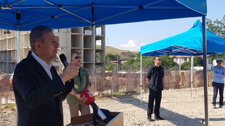 Bakan Demircan’dan Muhalefete ’Şehir Hastaneleri’ Tepkisi