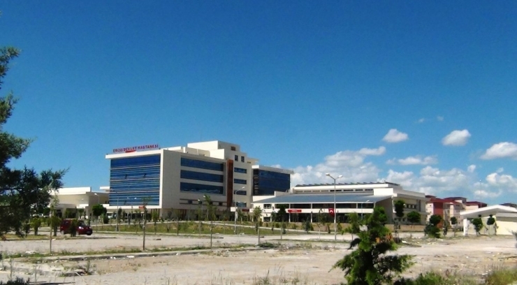 Erciş Devlet Hastanesi Yeni Binasında Hizmet Vermeye Başladı
