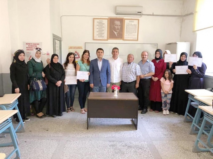 Mültecilere Okuma Yazma Seferberliği