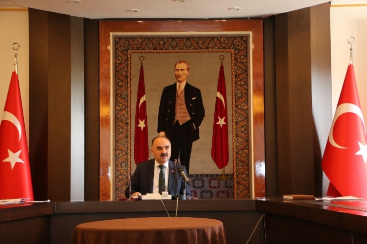 Isparta’daki Avm’ler Bayramın 1. Günü Kapalı Olacak