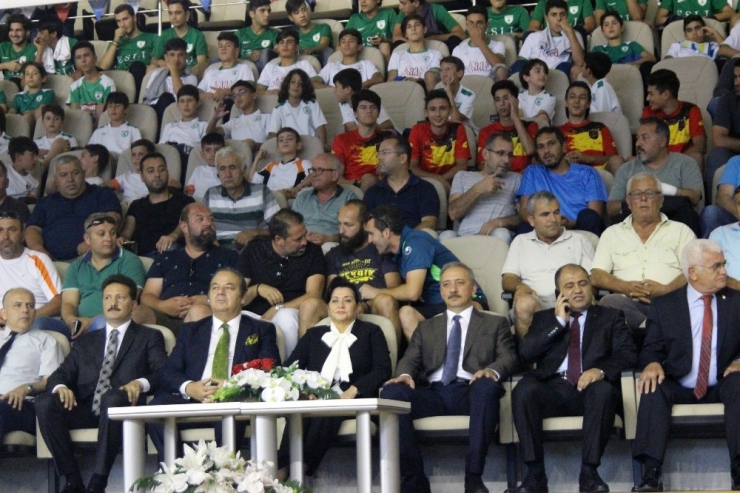 Muğla’daki Amatör Kulüplere 276 Bin Liralık Can Suyu