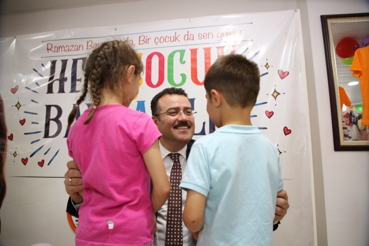 Atakum’da Yüzlerce Çocuğun Yüzü Güldü