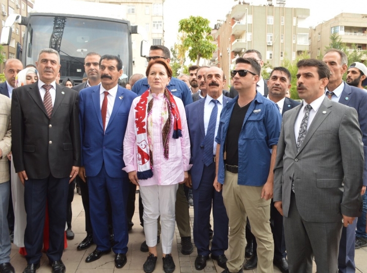 İyi Parti Genel Başkanı Akşener: “Kürtlerle İlgili Beyanda Bulunmayan Tek Kişi Benim, Bu Yüzden Her Önüne Gelen Bana Çemkiriyor”
