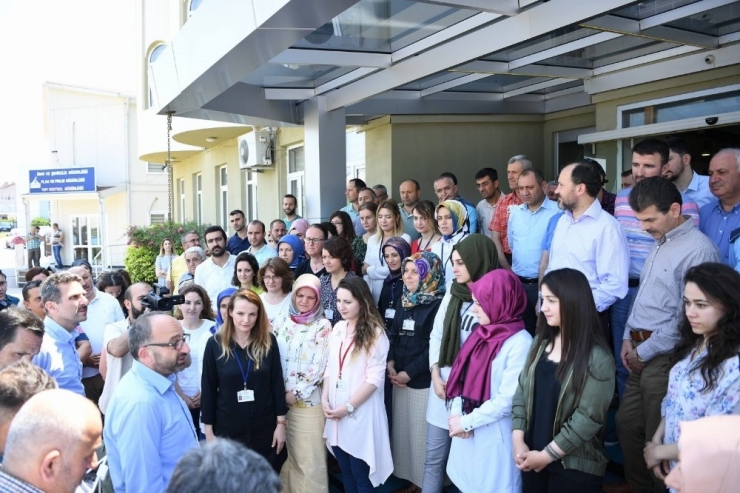 Başkan Üzülmez, Belediye Personeli İle Bayramlaştı