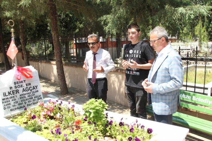 Köşker Ve Güler’den Şehitlik Ziyareti