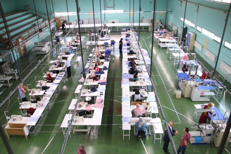 Çaldıran’da Kendi Markalarını Üretiyorlar