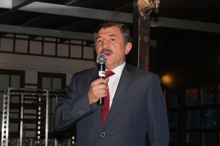 Yalova’da Spor Kulüplerine 491 Bin Tl’lik Yardım Yapıldı