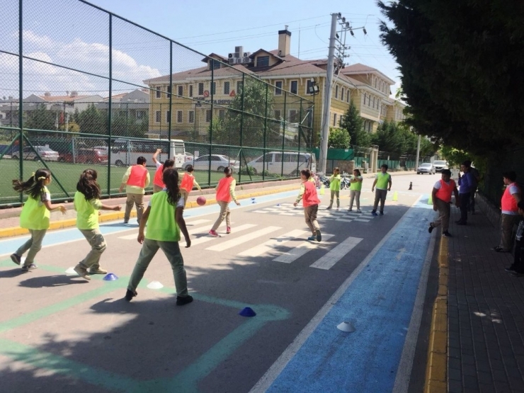 Oyun Sokağı’na Yoğun İlgi