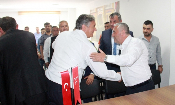 Ayan “Yok Öyle Ankara’da Oturmak, Yatmak”