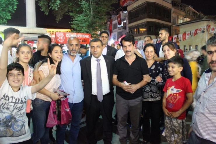 Mhp’li Taşdoğan’a Yoğun İlgi