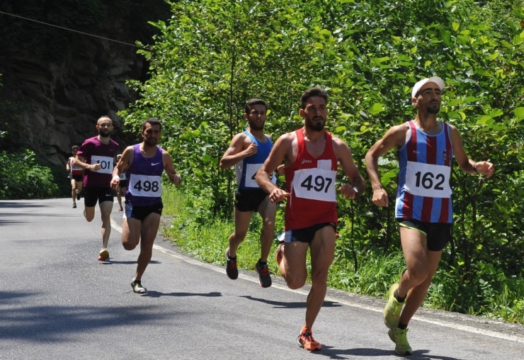 Köprübaşı’nda Nefes Kesen Yarış
