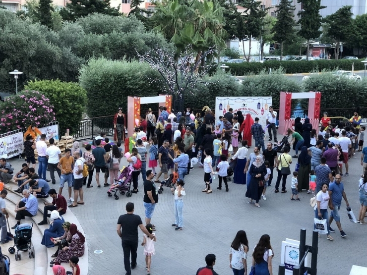 Forum Mersin’de Bayram, Festival Havasında Yaşandı
