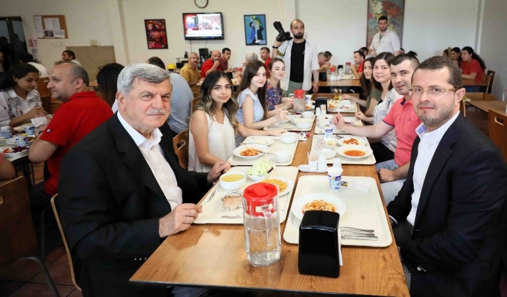 Başkan Karaosmanoğlu, ‘’Türkiye, Halkının Üretimiyle Gelişecek’’