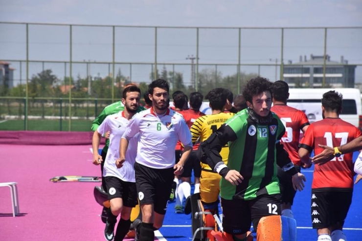 Diyarbakırlı Hokeycilere Milli Görev