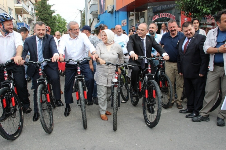 Bakan Özlü: “Zafere Doğru İlerliyoruz”