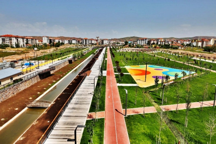 Başkan Yazgı, “Yaptığımız Projelerle Şehrin Vizyonu Değişti”