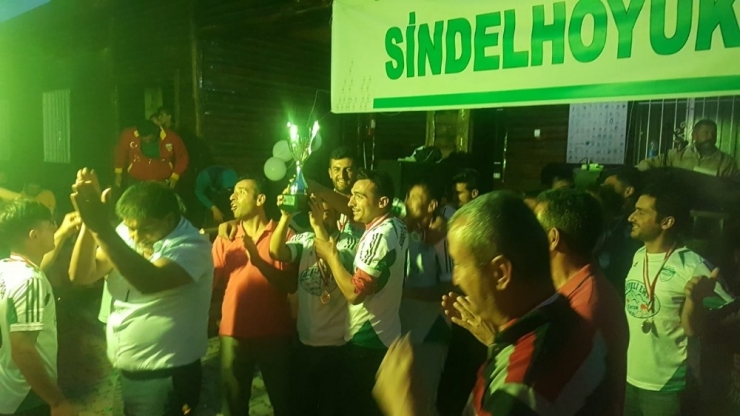 Sindelhöyükspor Şampiyonluk Kutlaması Yaptı