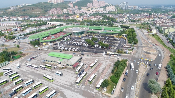 Büyükşehir’den İzmit Şehirlerarası Otobüs Terminali’nde Çalışma