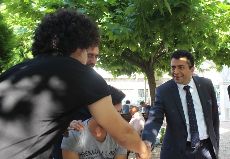 Mhp’li Zırhlıoğlu, Kapı Kapı Gezip İttifakın Önemini Anlatıyor