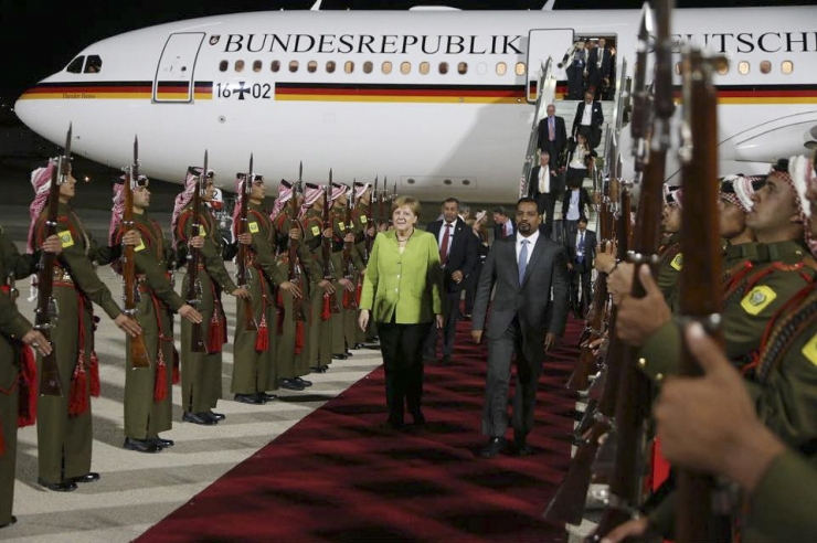 Alman Şansölyesi Merkel Amman’da