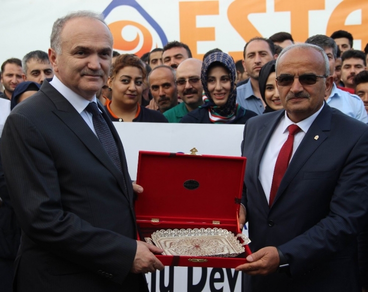 Bakan Özlü: "Tarım Arazilerini Osb Yapmayacağız"