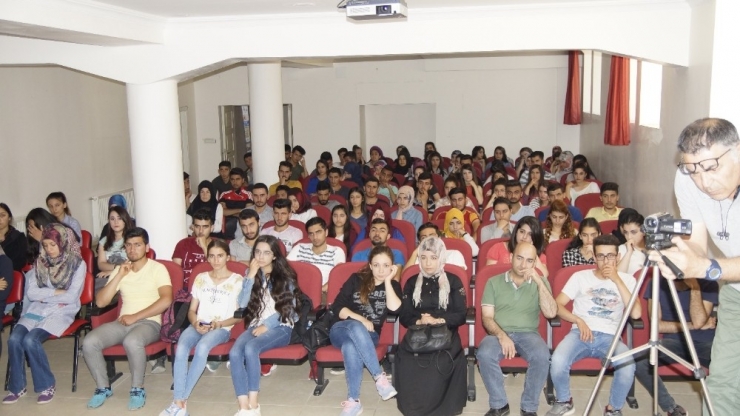 Doğanşehir İlçesinde “Ermeni Meselesi Ve Gerçekleri” Konusunda Konferans Verildi