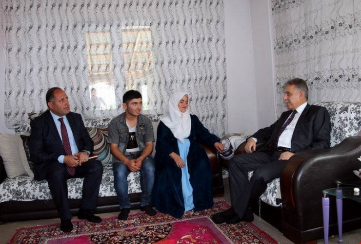 Vali Toprak’tan İnce Ailesine Ziyaret