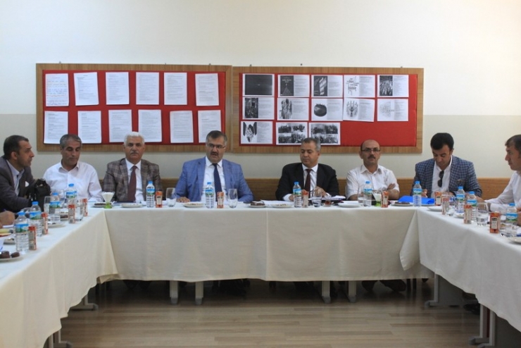 Van’da ‘Taşımalı Eğitim’ Konulu Toplantı