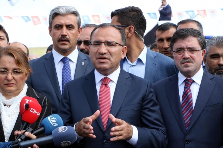 Bozdağ: "Seçim Sonuçlarına Dönük Başarısızlıklarına Kılıf Üretme Gayretindeler"